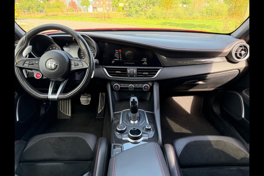 Alfa Romeo Giulia 2.9 V6 Quadrifoglio | 510PK | Carbon | Harman Kardon | Adaptive Cruise Control |Elektrisch Sportstoelen | Etc...