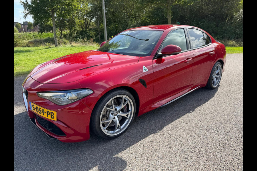 Alfa Romeo Giulia 2.9 V6 Quadrifoglio | 510PK | Carbon | Harman Kardon | Adaptive Cruise Control |Elektrisch Sportstoelen | Etc...