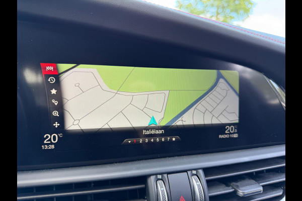 Alfa Romeo Giulia 2.9 V6 Quadrifoglio | 510PK | Carbon | Harman Kardon | Adaptive Cruise Control |Elektrisch Sportstoelen | Etc...