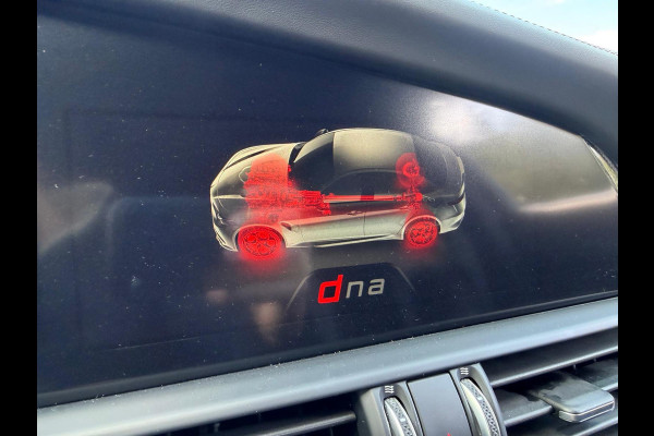 Alfa Romeo Giulia 2.9 V6 Quadrifoglio | 510PK | Carbon | Harman Kardon | Adaptive Cruise Control |Elektrisch Sportstoelen | Etc...