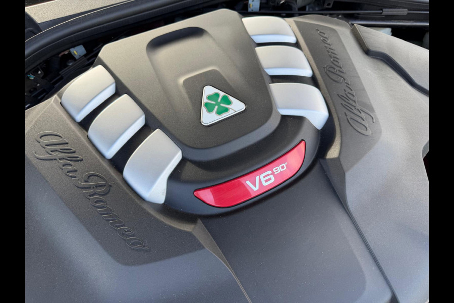 Alfa Romeo Giulia 2.9 V6 Quadrifoglio | 510PK | Carbon | Harman Kardon | Adaptive Cruise Control |Elektrisch Sportstoelen | Etc...