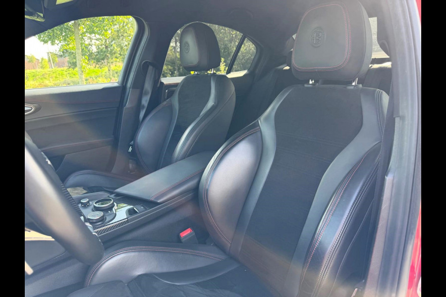 Alfa Romeo Giulia 2.9 V6 Quadrifoglio | 510PK | Carbon | Harman Kardon | Adaptive Cruise Control |Elektrisch Sportstoelen | Etc...