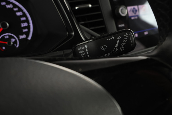 Volkswagen T-Roc 1.0 TSI Apple carplay, Climate, Lmv,