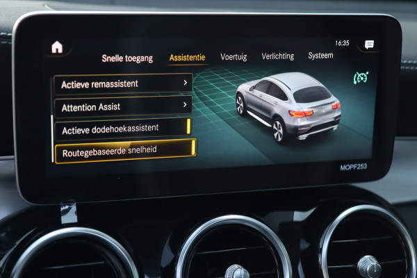 Mercedes-Benz GLC Coupé 300e 4MATIC AMG / PANO / ACC / 360 / KEYLESS / 94% Batterijcond.