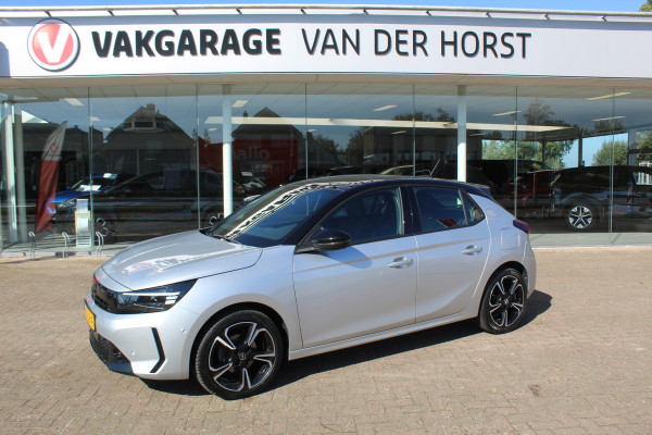 Opel Corsa 1.2-75pk Sport. In nieuwstaat Opel Corsa ! Autm. airco, cruise control, Apple Carplay/Android auto, Camera, LED verl., side- en lane assist, Stoel- en stuurwiel verwarming, Panoramadak, Parkeersensoren etc.