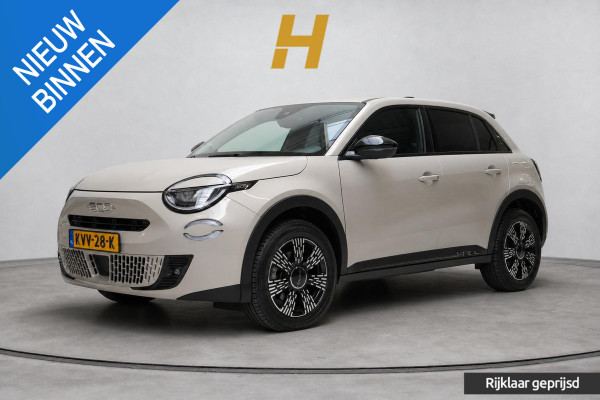 Fiat 600 1.2 Hybrid Urban | Achteruitrijcamera | Carplay | Climate control | Cruise control | Parkeersensoren