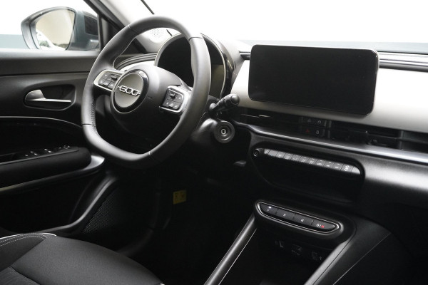 Fiat 600 1.2 Hybrid Urban | Achteruitrijcamera | Carplay | Climate control | Cruise control | Parkeersensoren