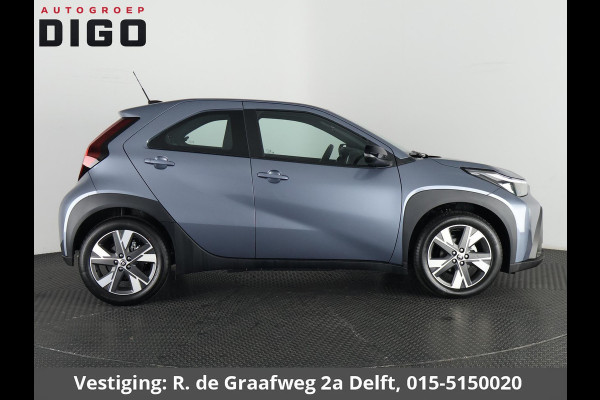 Toyota Aygo X Play | Stoelverwarming | Apple Carplay & AndroidAUTO | Camera |