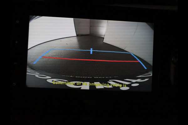 Toyota Aygo X Play | Stoelverwarming | Apple Carplay & AndroidAUTO | Camera |