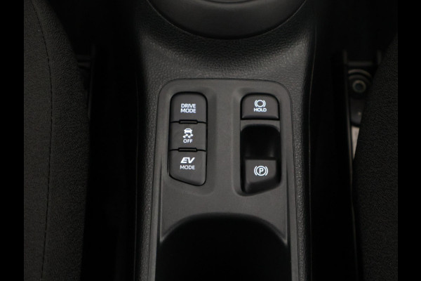Toyota Aygo X Play | Stoelverwarming | Apple Carplay & AndroidAUTO | Camera |