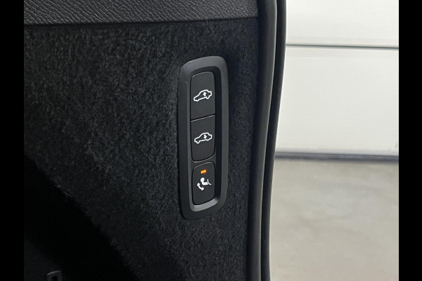 Volvo XC90 2.0 T8 Recharge AWD Inscription SOH 99% Luchtvering | Trekhaak | Bowers & Wilkins | Open dak | Adapt. Cruise | Long range | Stuur-/stoelverwarming | Head-up | Memory | 7 persoons