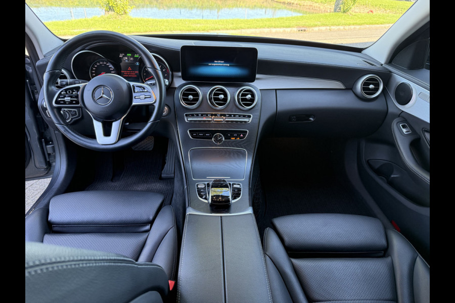 Mercedes-Benz C-Klasse Estate 300 e Business Solution AMG ** Leder ** 360 camera ** Rijbereik tot 50km