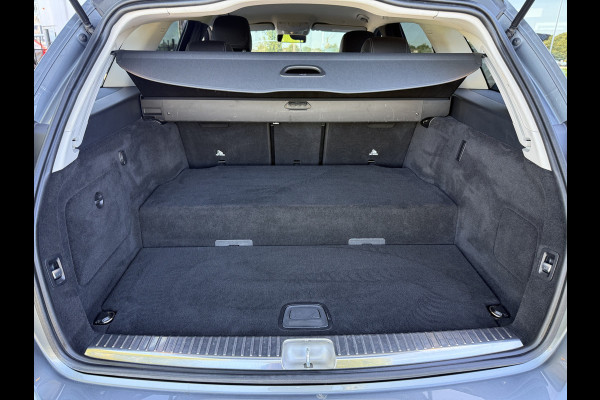 Mercedes-Benz C-Klasse Estate 300 e Business Solution AMG ** Leder ** 360 camera ** Rijbereik tot 50km
