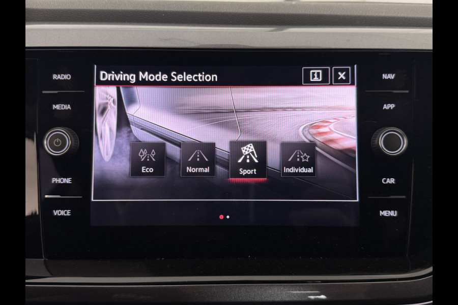 Volkswagen Polo 2.0 TSI GTI TSI 210PK DSG GTI-SPORT CARPLAY/LED/IQ-LIGHT