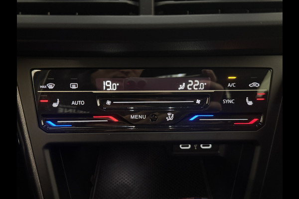 Volkswagen Polo 2.0 TSI GTI TSI 210PK DSG GTI-SPORT CARPLAY/LED/IQ-LIGHT