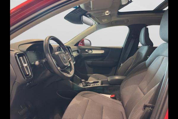 Volvo XC40 T4 Aut. Plug-in Hybrid Business Parkeercamera Panoramadak 211pk
