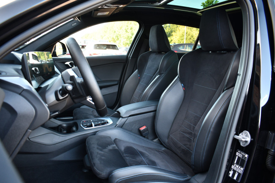 BMW 2 Serie Gran Coupé 220 M-Sport Pano ACC H/K E-zetels 360 HUD