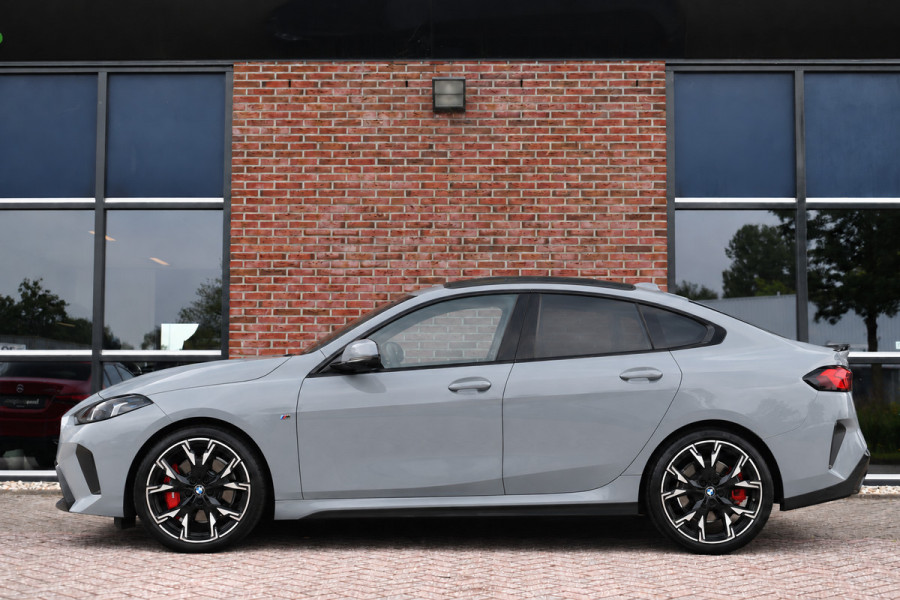 BMW 2 Serie Gran Coupé 220 M-Sport Pano ACC H/K E-zetels 360 HUD