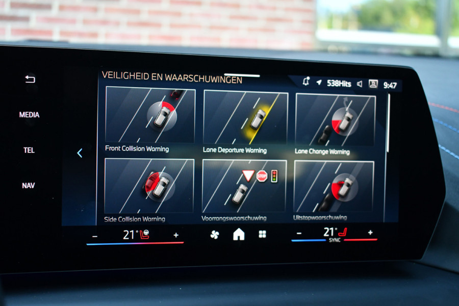 BMW 2 Serie Gran Coupé 220 M-Sport Pano ACC H/K E-zetels 360 HUD