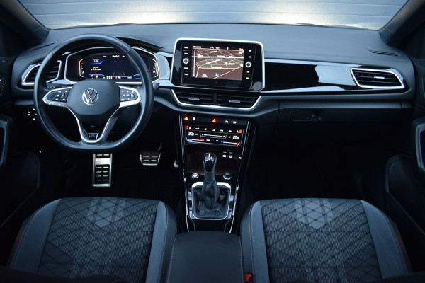 Volkswagen T-Roc 1.5 TSI DSG R-Line | Camera | Keyless | IQ-light | 17"