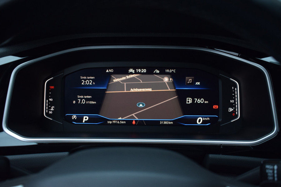 Volkswagen T-Roc 1.5 TSI DSG R-Line | Camera | Keyless | IQ-light | 17"