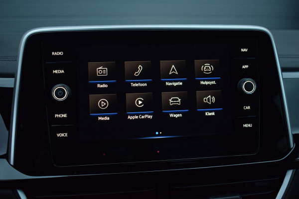 Volkswagen T-Roc 1.5 TSI DSG R-Line | Camera | Keyless | IQ-light | 17"