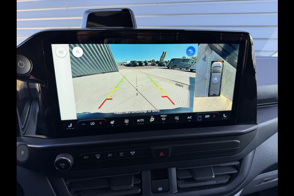 Ford E-Transit Custom 340 L2H1 Limited 71 kWh 218 PK | 360 Camera | B&O Audio | Dode hoek | Direct leverbaar!!