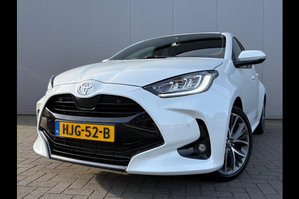 Toyota Yaris 1.5 Hybrid 130 Executive Camera/Head-up display/Parkeerhulp/Carplay-Android auto