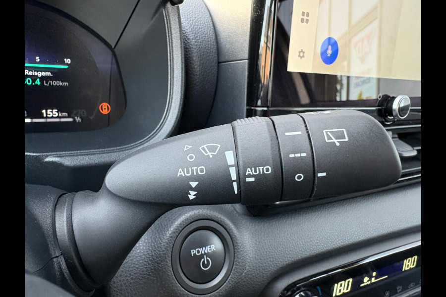 Toyota Yaris 1.5 Hybrid 130 Executive Camera/Head-up display/Parkeerhulp/Carplay-Android auto