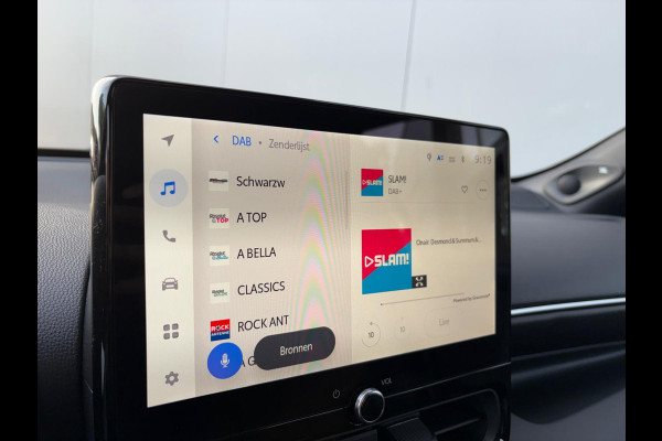 Toyota Yaris 1.5 Hybrid 130 Executive Camera/Head-up display/Parkeerhulp/Carplay-Android auto