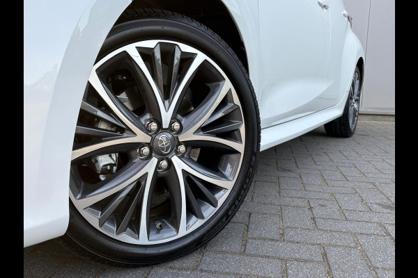 Toyota Yaris 1.5 Hybrid 130 Executive Camera/Head-up display/Parkeerhulp/Carplay-Android auto