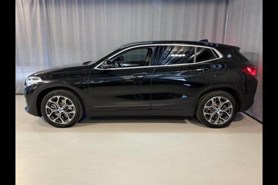 BMW X2 xDrive25e 18"/SOH 92%/Leder/Harman Kardon/Camera/Apple Carplay & Android Auto