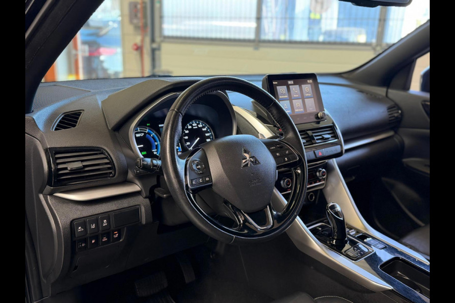 Mitsubishi Eclipse Cross 2.4 PHEV Instyle, Dealer onderhouden, Pano, Camera, Stoel/Stuurverwarming. Carplay