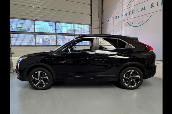Mitsubishi Eclipse Cross 2.4 PHEV Instyle, Dealer onderhouden, Pano, Camera, Stoel/Stuurverwarming. Carplay