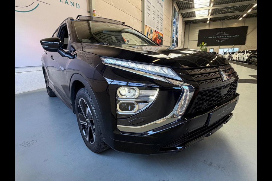 Mitsubishi Eclipse Cross 2.4 PHEV Instyle, Dealer onderhouden, Pano, Camera, Stoel/Stuurverwarming. Carplay