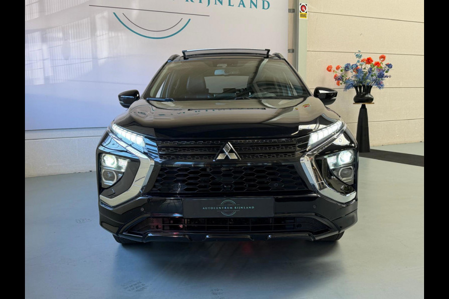 Mitsubishi Eclipse Cross 2.4 PHEV Instyle, Dealer onderhouden, Pano, Camera, Stoel/Stuurverwarming. Carplay