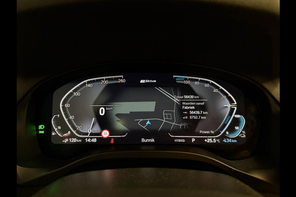 BMW X3 xDrive30e 18"/Leder/Dodehoek/Camera/Keyless/LED/Navigatie