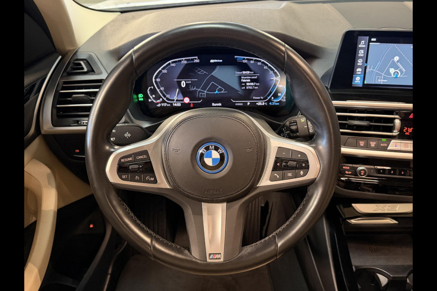 BMW X3 xDrive30e 18"/Leder/Dodehoek/Camera/Keyless/LED/Navigatie
