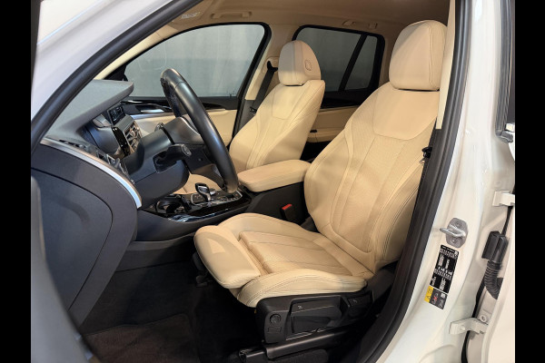 BMW X3 xDrive30e 18"/Leder/Dodehoek/Camera/Keyless/LED/Navigatie