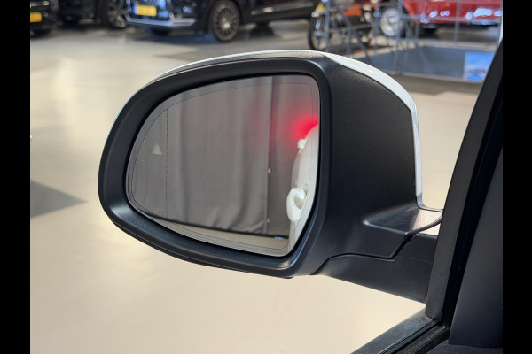 BMW X3 xDrive30e 18"/Leder/Dodehoek/Camera/Keyless/LED/Navigatie