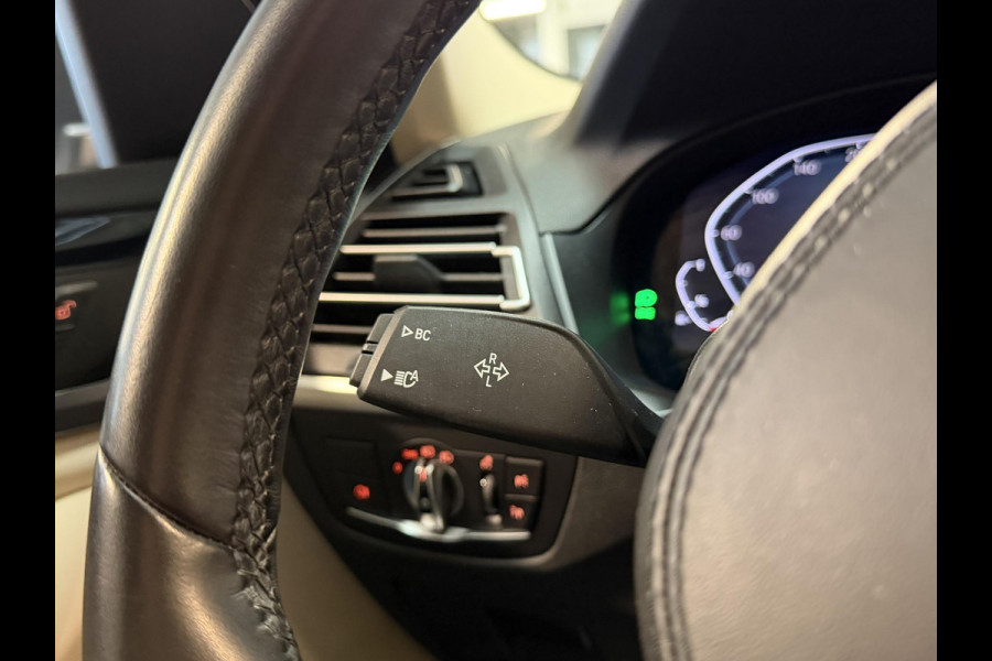 BMW X3 xDrive30e 18"/Leder/Dodehoek/Camera/Keyless/LED/Navigatie