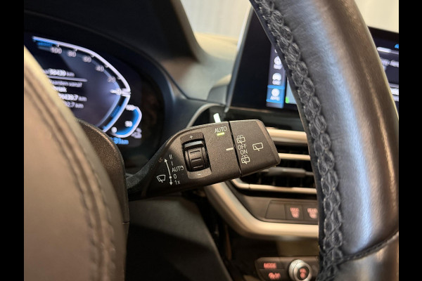BMW X3 xDrive30e 18"/Leder/Dodehoek/Camera/Keyless/LED/Navigatie