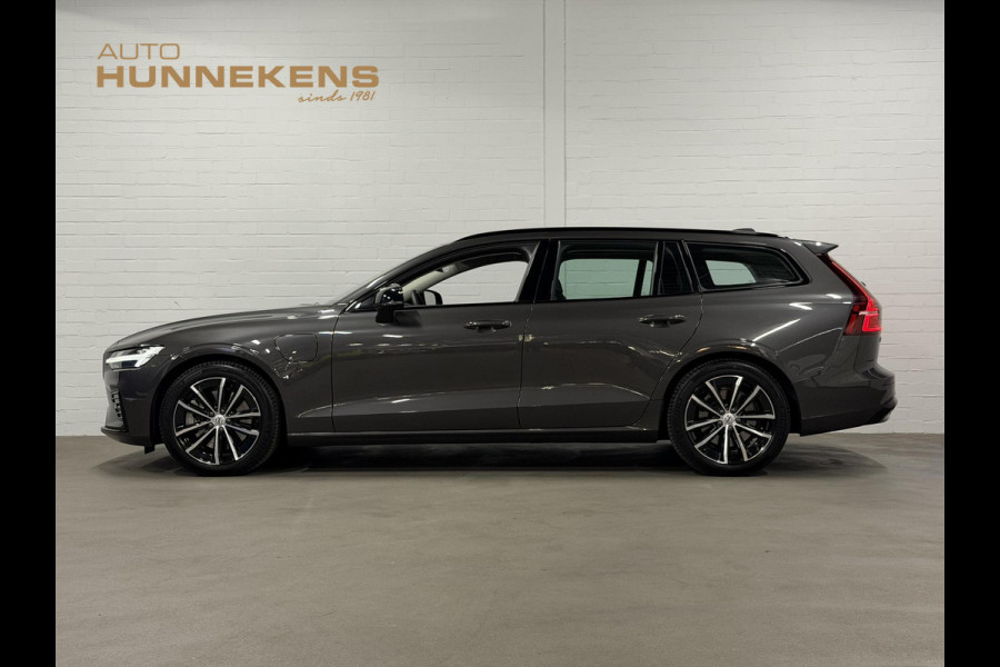 Volvo V60 2.0 T6 Plug-in hybrid AWD Plus Dark Long range | Trekhaak | Stuur-/stoelverwarming | Memory | Cruise-/climate control | Leder | Carplay
