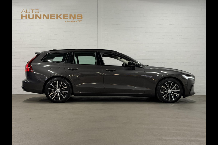 Volvo V60 2.0 T6 Plug-in hybrid AWD Plus Dark Long range | Trekhaak | Stuur-/stoelverwarming | Memory | Cruise-/climate control | Leder | Carplay