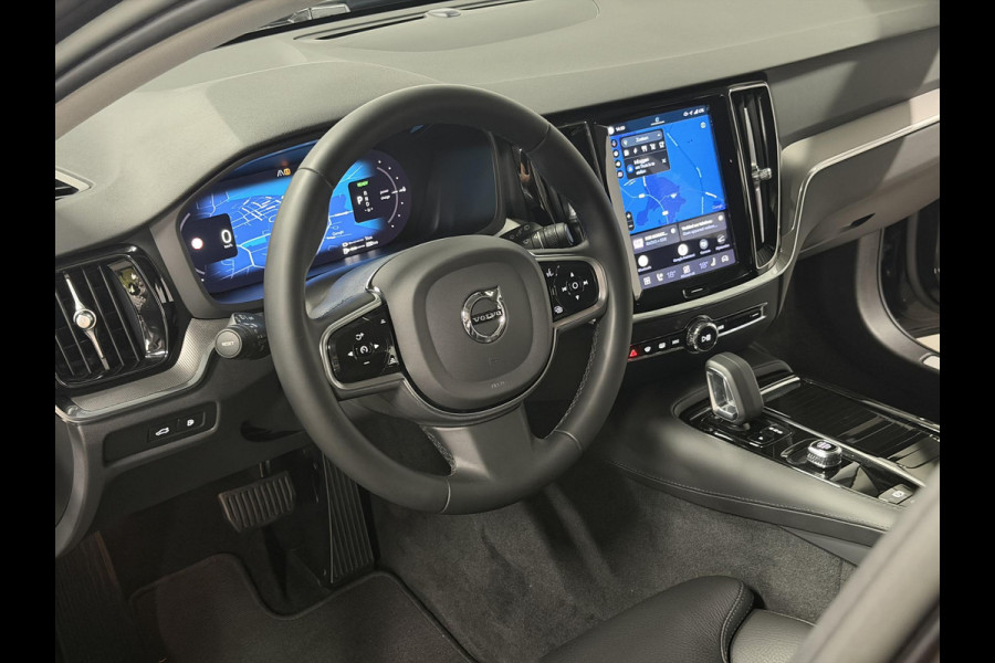 Volvo V60 2.0 T6 Plug-in hybrid AWD Plus Dark Long range | Trekhaak | Stuur-/stoelverwarming | Memory | Cruise-/climate control | Leder | Carplay