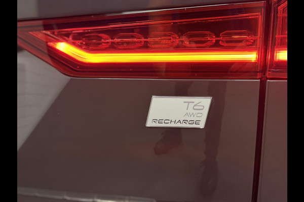 Volvo V60 2.0 T6 Plug-in hybrid AWD Plus Dark Long range | Trekhaak | Stuur-/stoelverwarming | Memory | Cruise-/climate control | Leder | Carplay