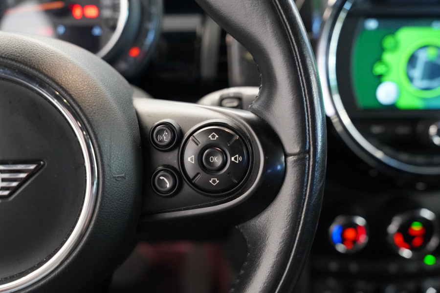 MINI 5-deurs 1.5 Cooper Chili Navigatie Full-led CruiseControl