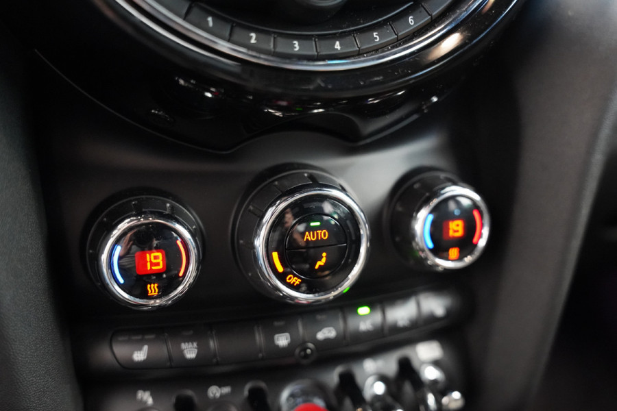 MINI 5-deurs 1.5 Cooper Chili Navigatie Full-led CruiseControl