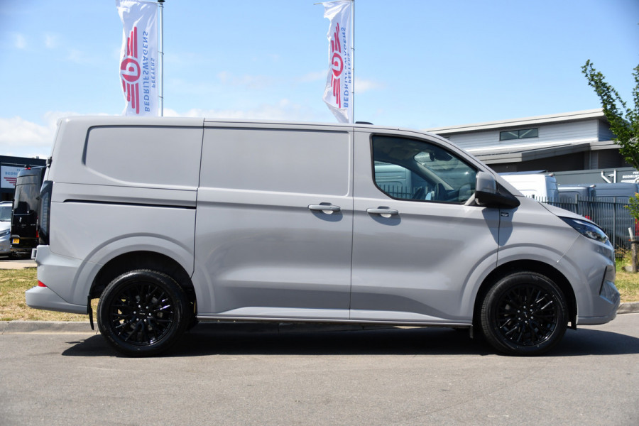 Ford Transit Custom 300 2.0 TDCI L1H1 Limited PB Edition Cruise, Camera, Carplay,, Trekhaak, 136pk, Stoelverwarming, LED, Automaat, Uniek!