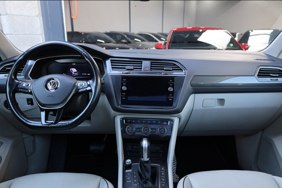 Volkswagen Tiguan 1.4 TSI ACT R-line LED/VIRTUAL/LEER+S.VERWARMING/LMV/CAM/LINE/ACC/ECC/12 MND GARANTIE!